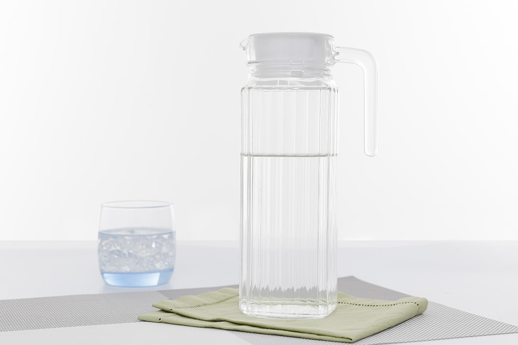 Bình Nước Thủy Tinh 10