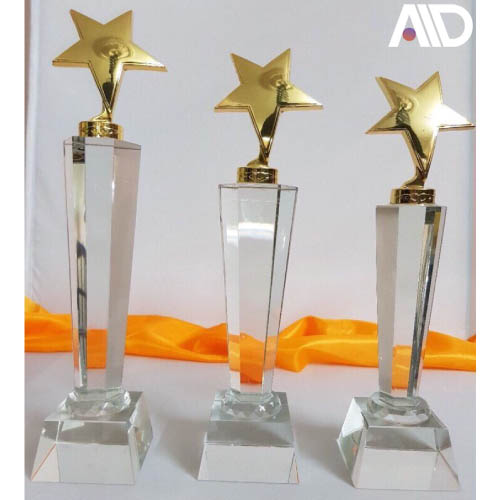 Đặt cúp lưu niệm TPHCM - Sản phẩm độc đáo và chất lượng